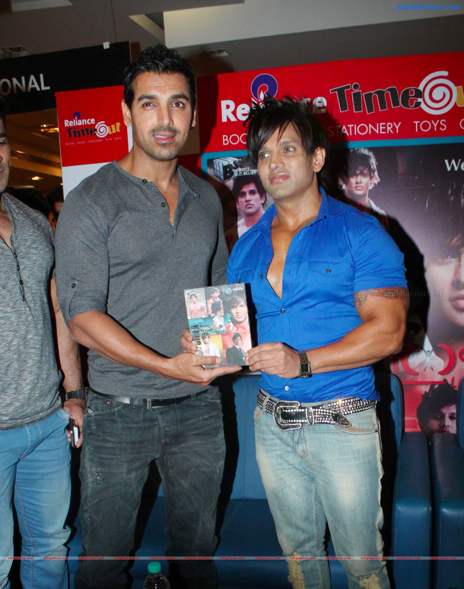 John Abraham Actor hd photo