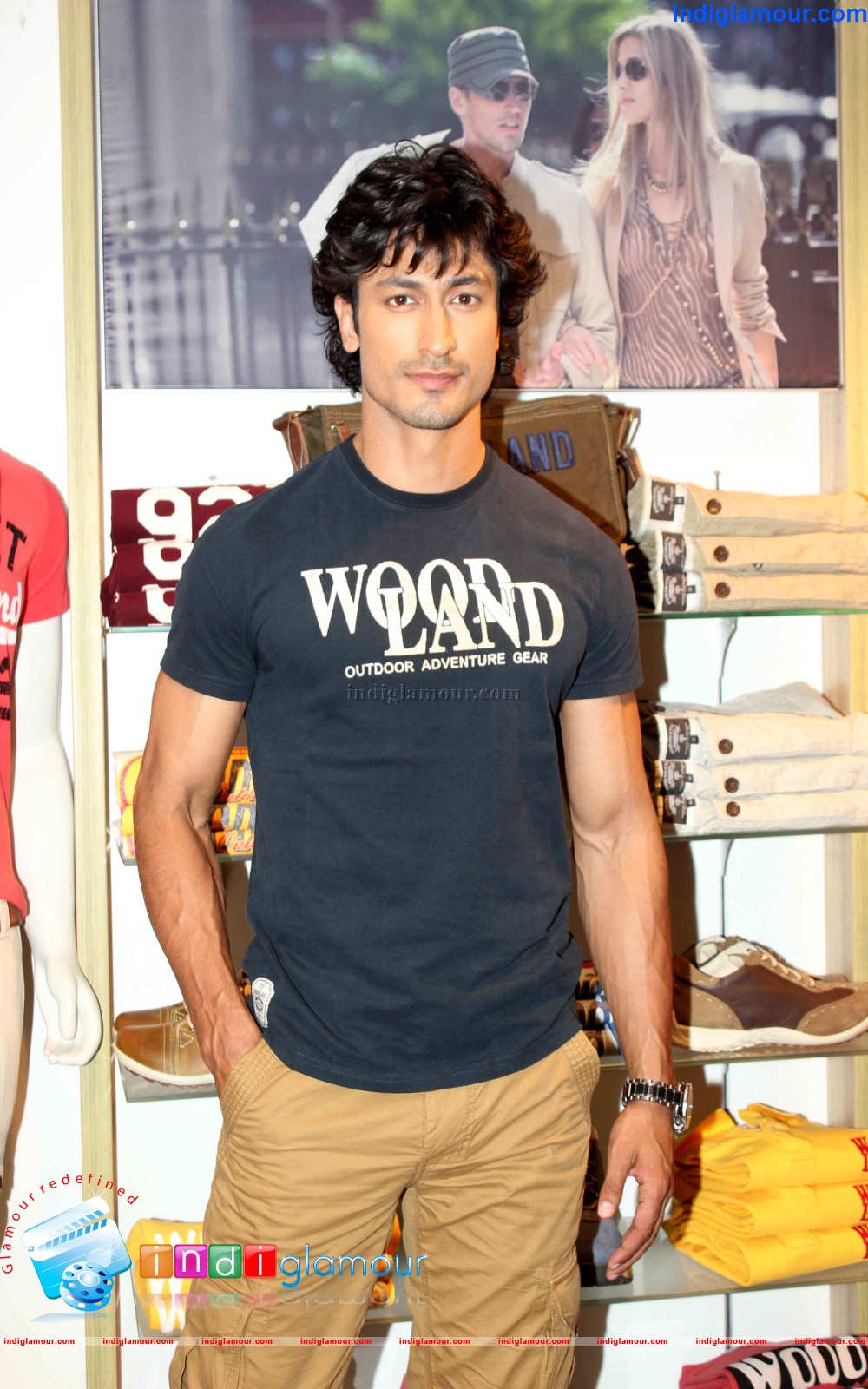 Vidyut Jamwal Actor hd photo