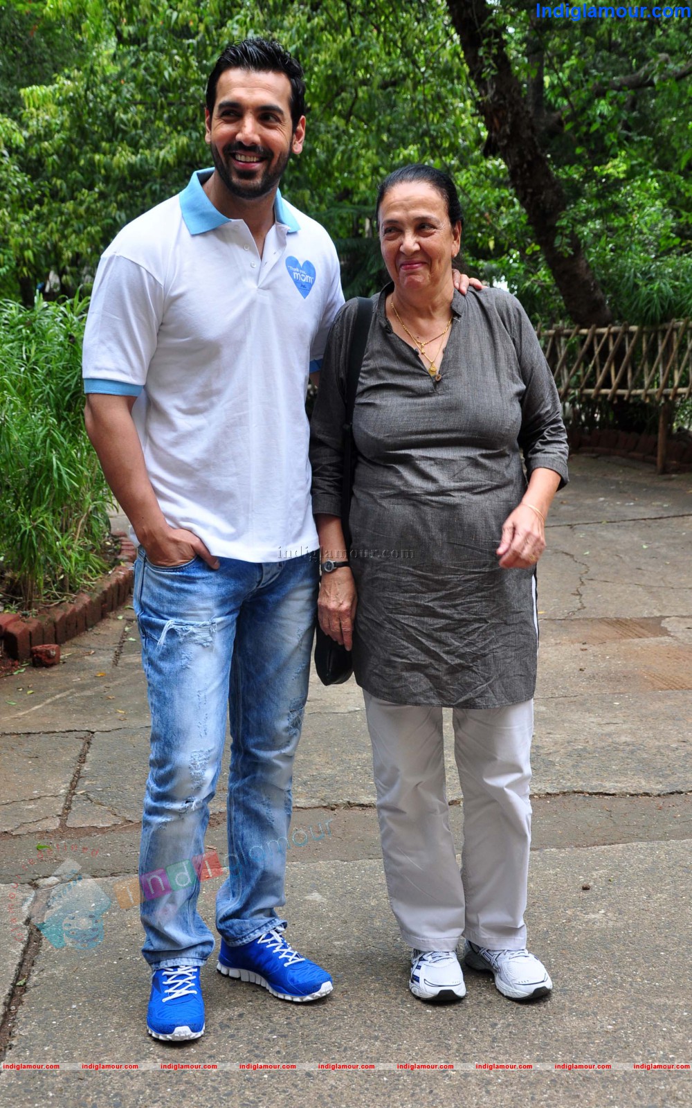 John Abraham Actor hd photo