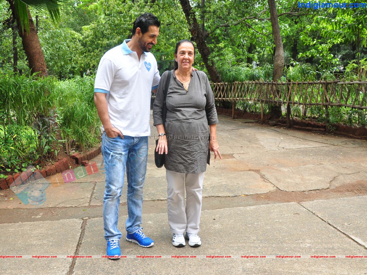 John Abraham Actor hd photo
