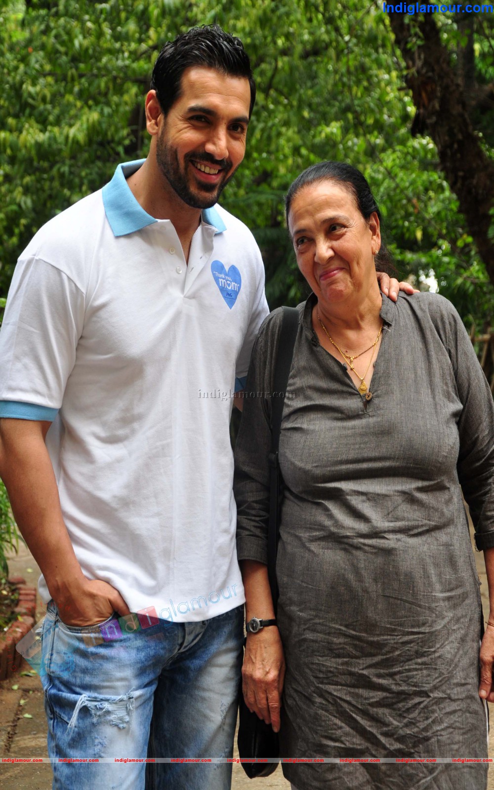 John Abraham Actor hd photo