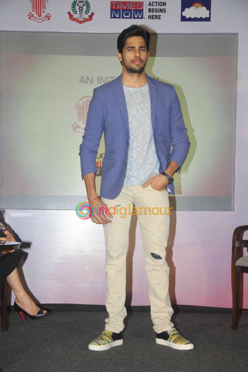 Sidharth Malhotra Actor hd photo