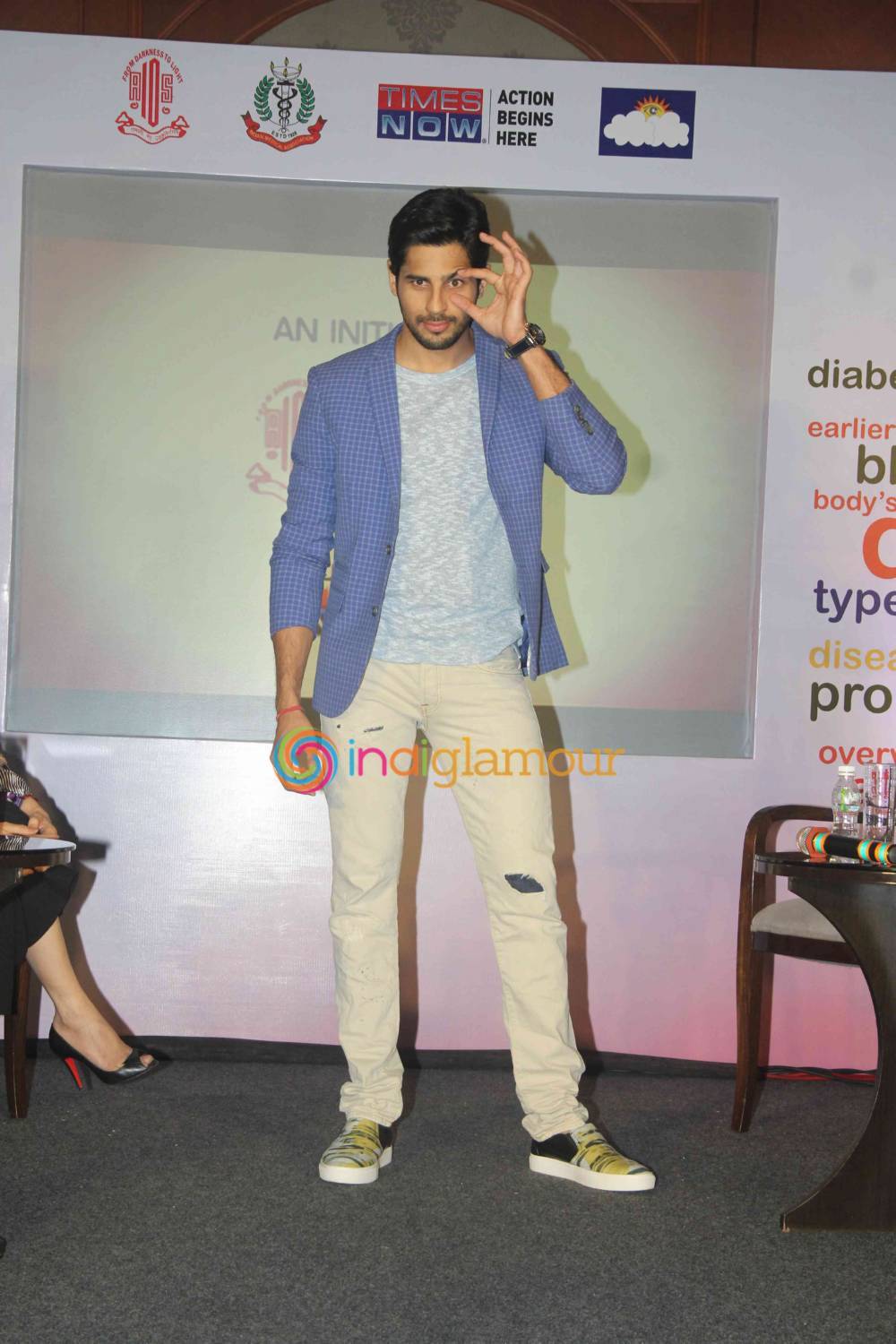 Sidharth Malhotra Actor hd photo