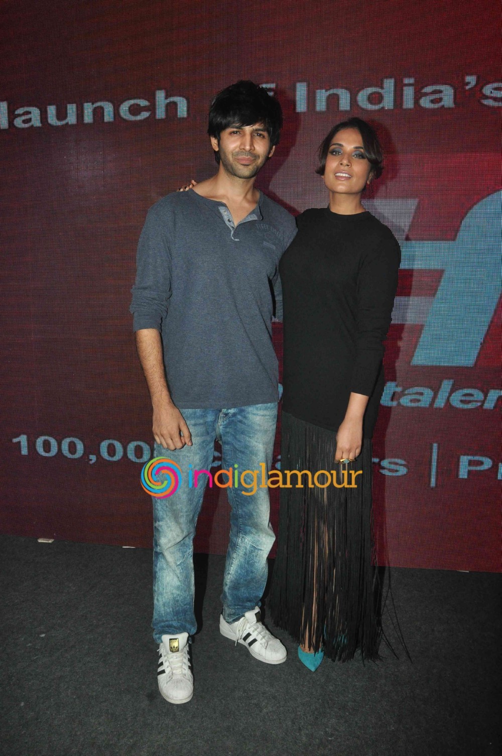 Kartik Aaryan Actor hd photo