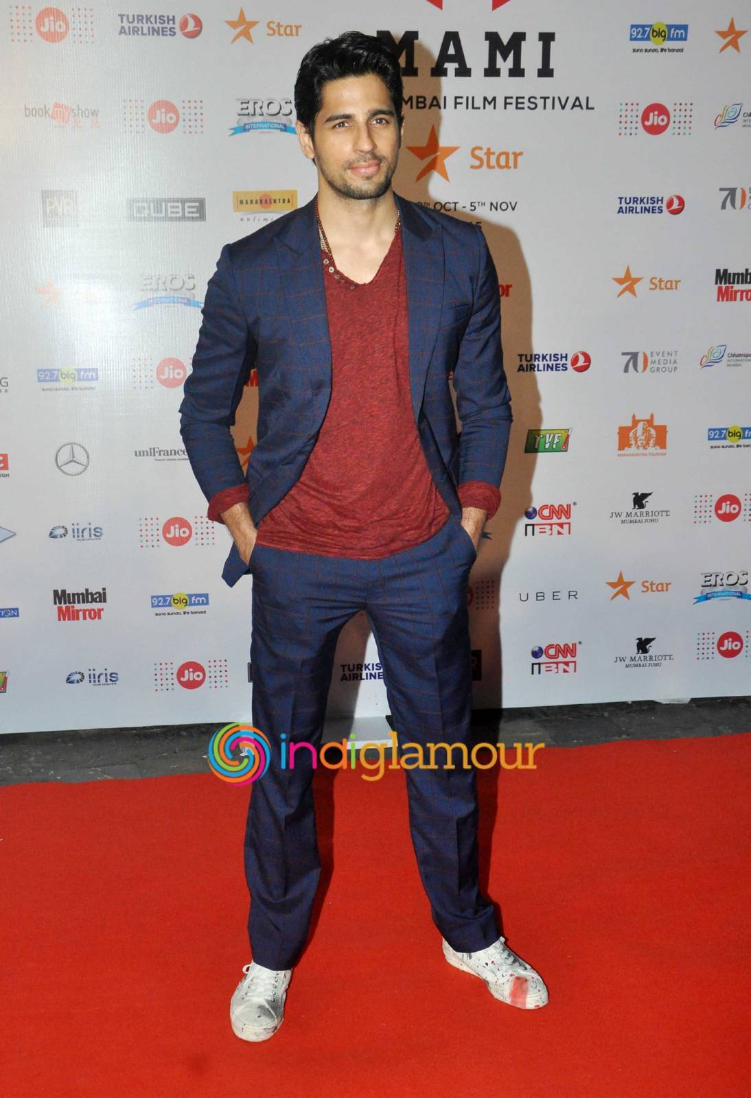 Sidharth Malhotra Actor hd photo