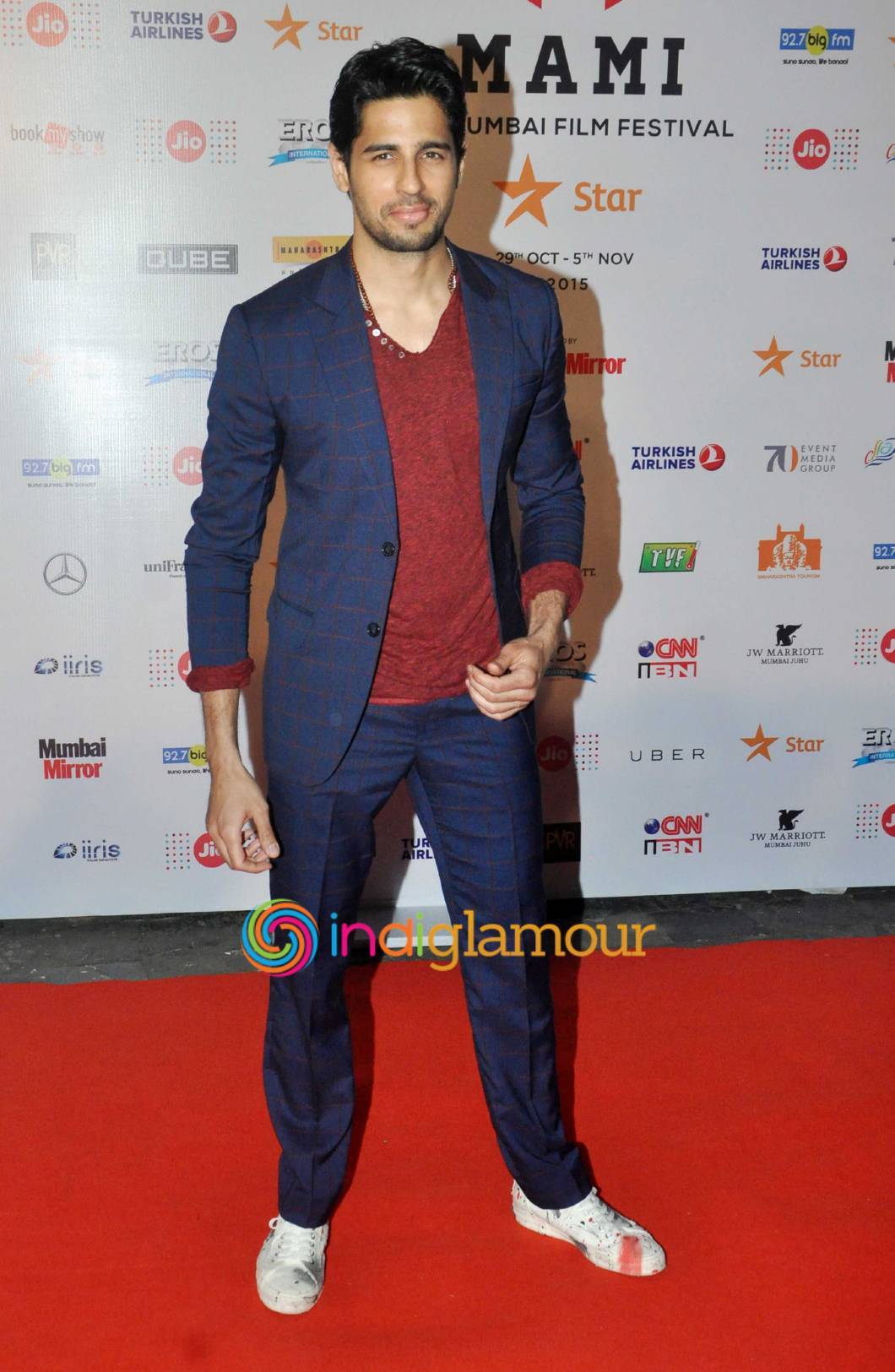Sidharth Malhotra Actor hd photo