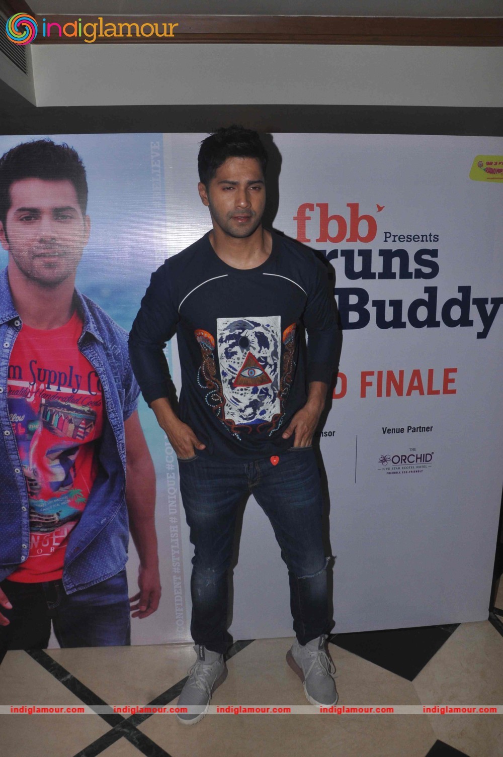 Varun Dhawan Actor hd photo