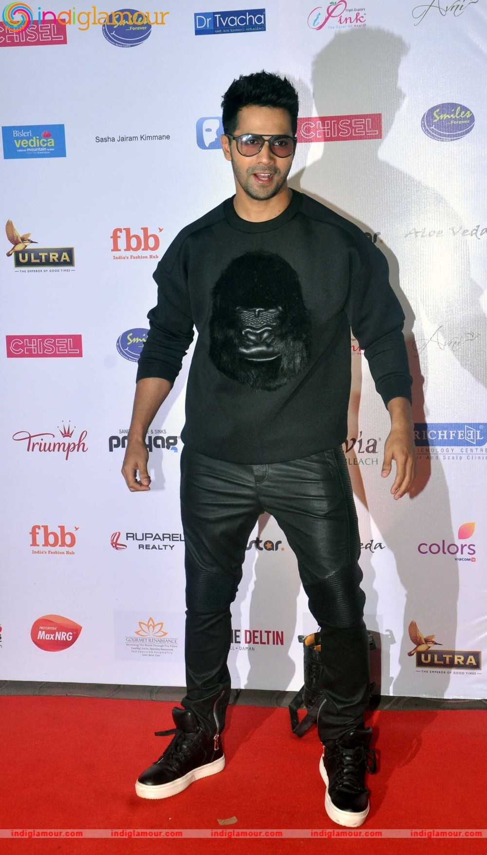 Varun Dhawan Actor hd photo