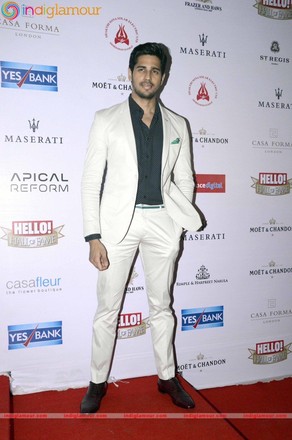 Sidharth Malhotra Actor hd photo
