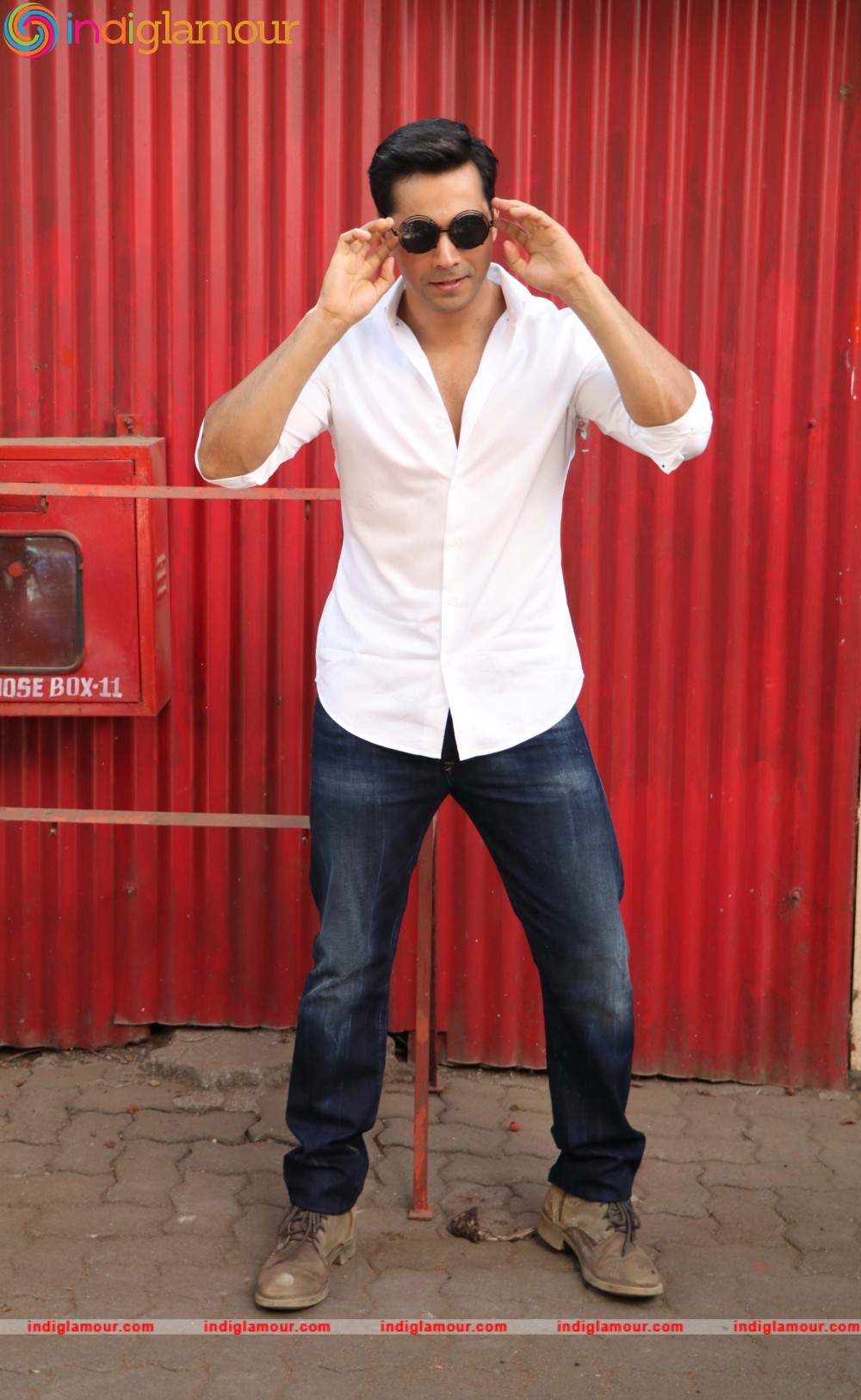 Varun Dhawan Actor hd photo