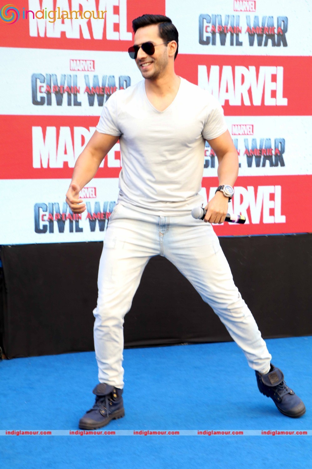 Varun Dhawan Actor hd photo