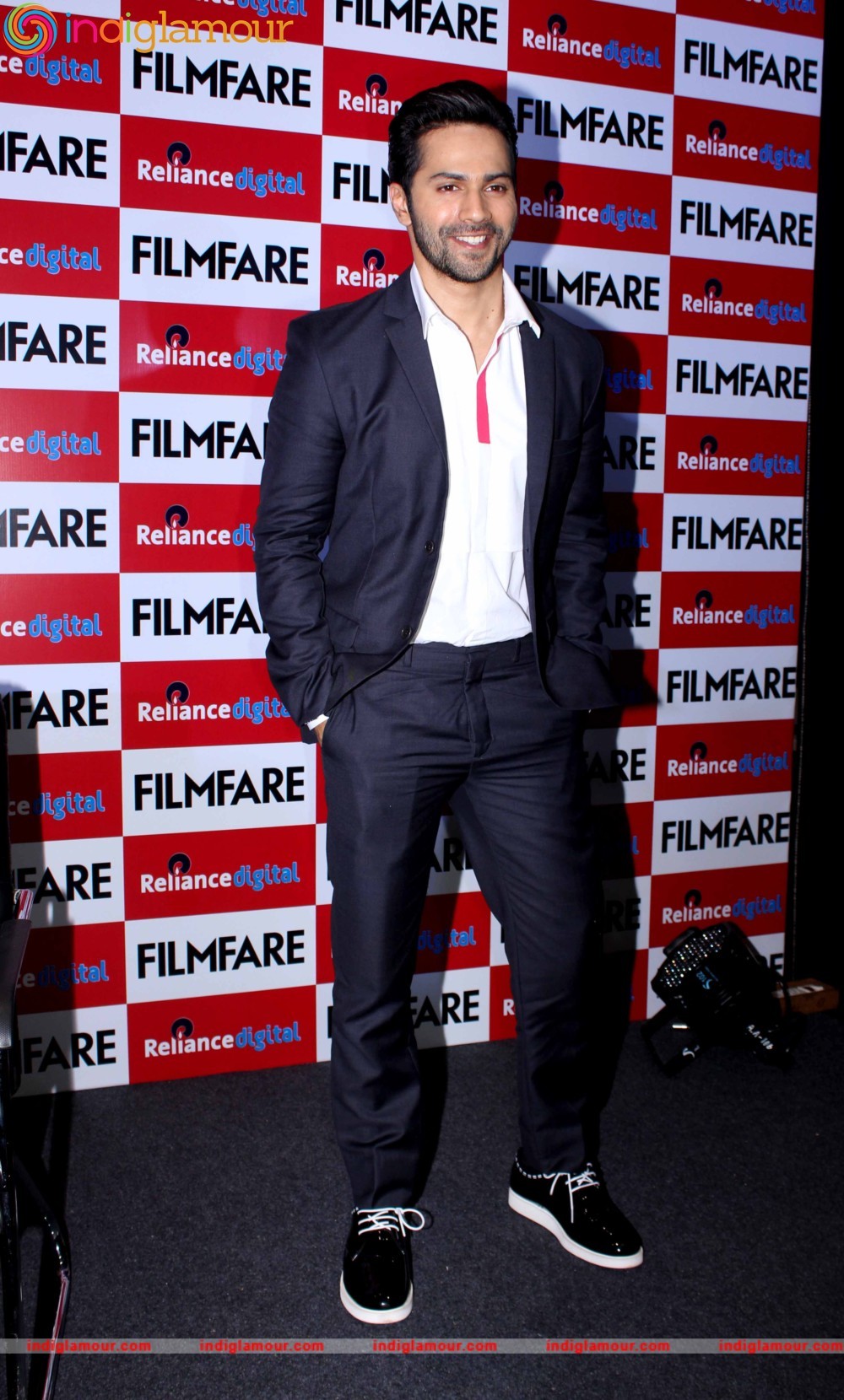 Varun Dhawan Actor hd photo