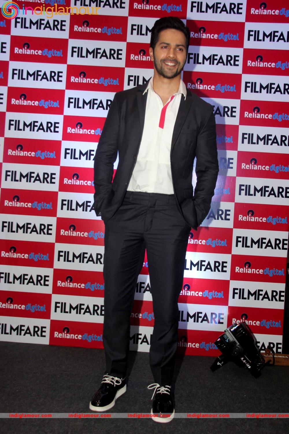 Varun Dhawan Actor hd photo