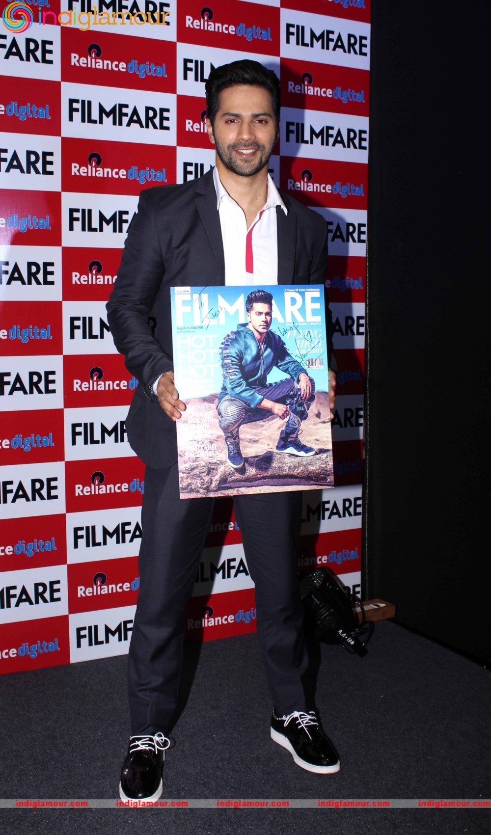 Varun Dhawan Actor hd photo