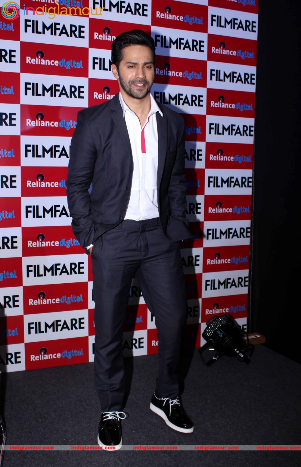 Varun Dhawan Actor hd photo