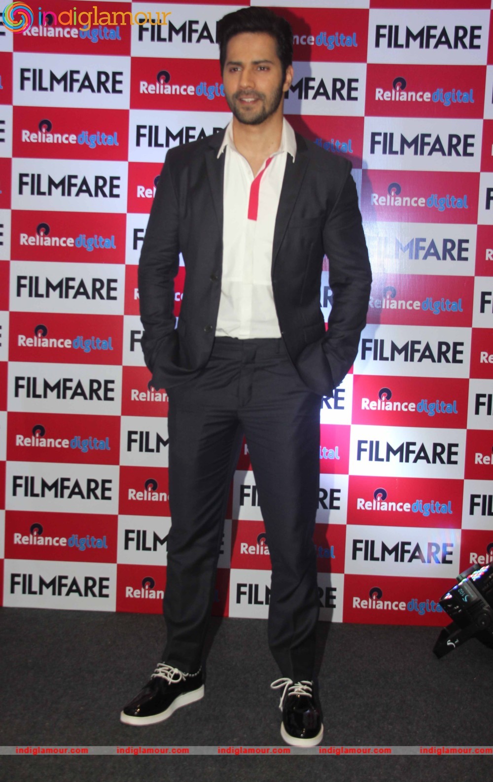Varun Dhawan Actor hd photo