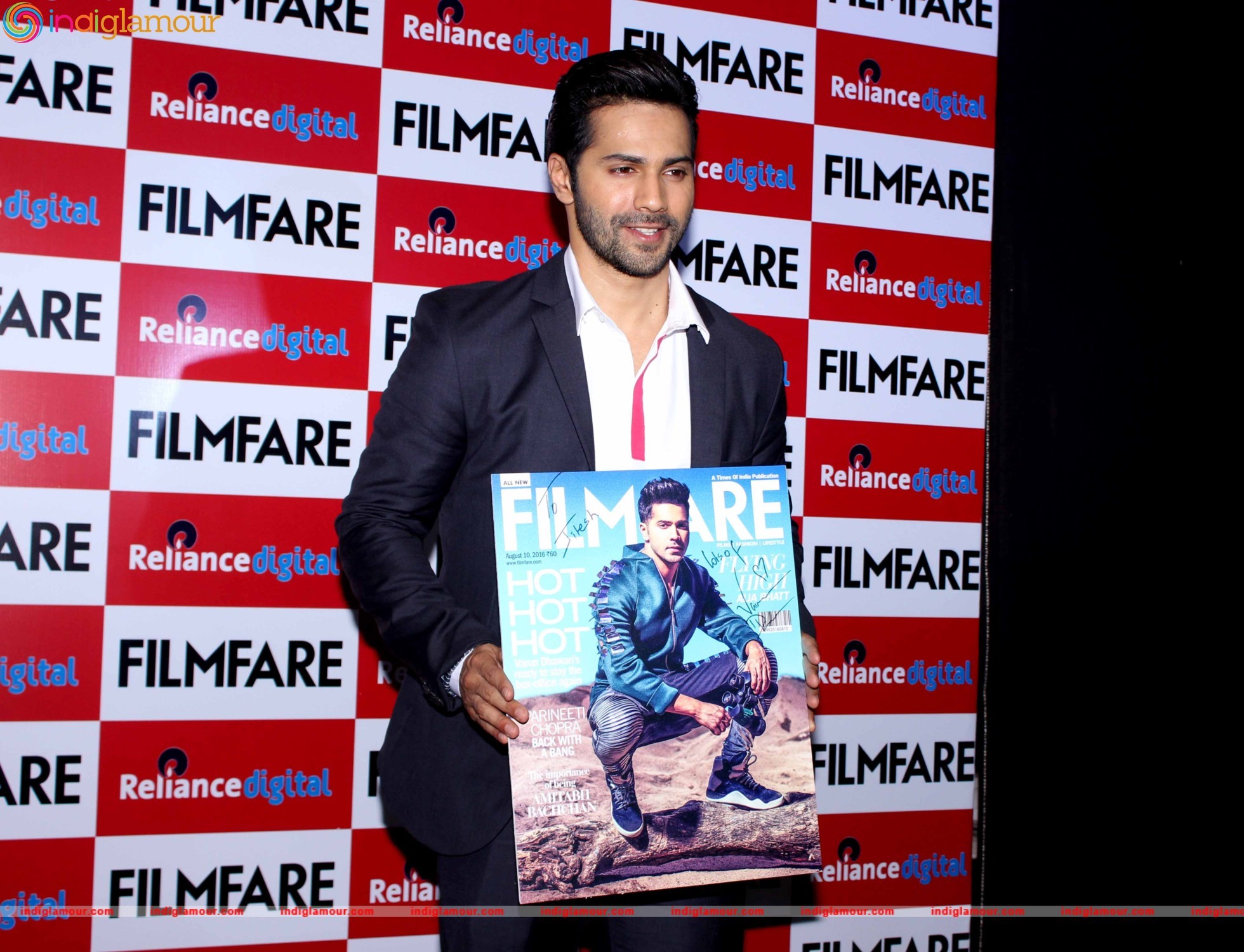 Varun Dhawan Actor hd photo