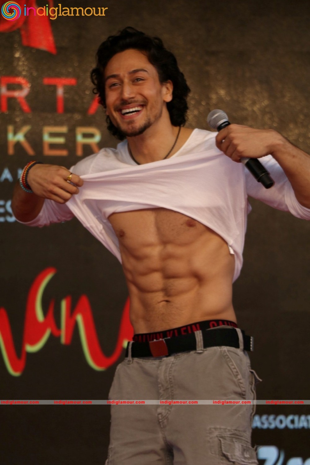 Tiger Shroff Actor hd photo