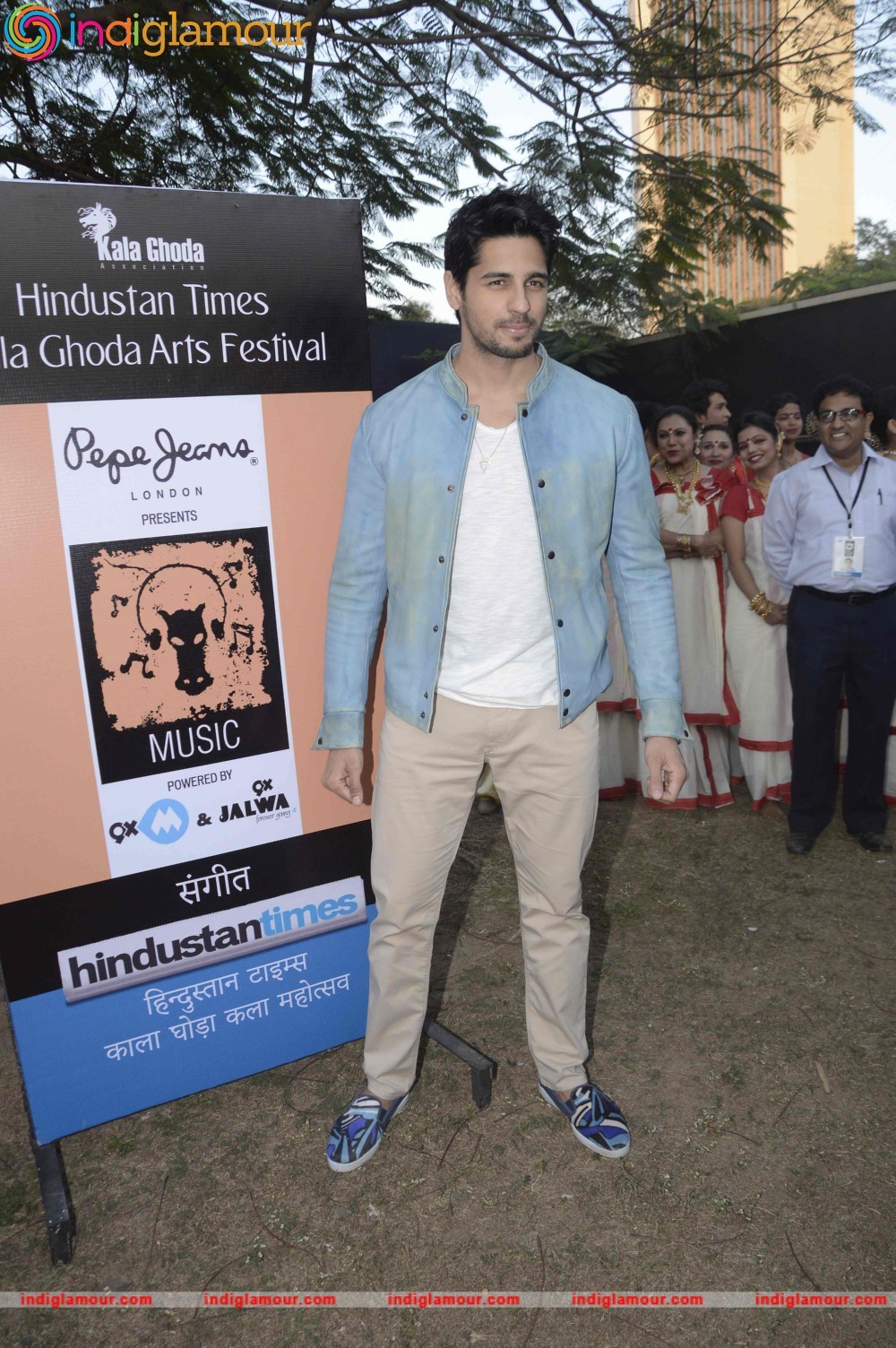 Sidharth Malhotra Actor hd photo