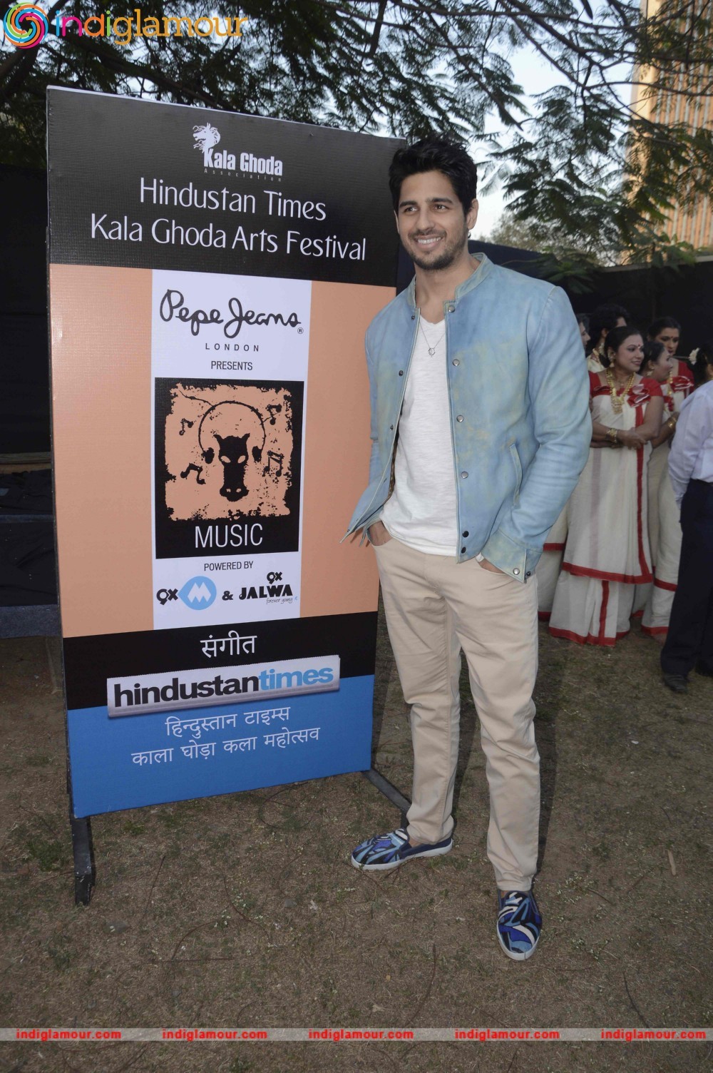 Sidharth Malhotra Actor hd photo