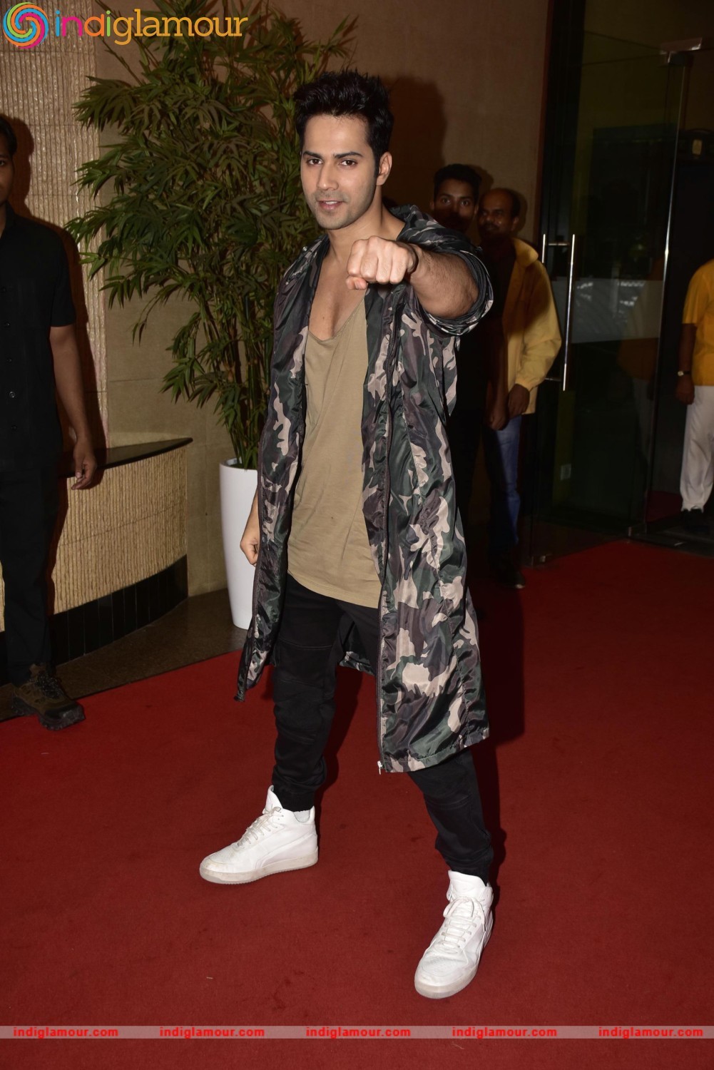 Varun Dhawan Actor hd photo