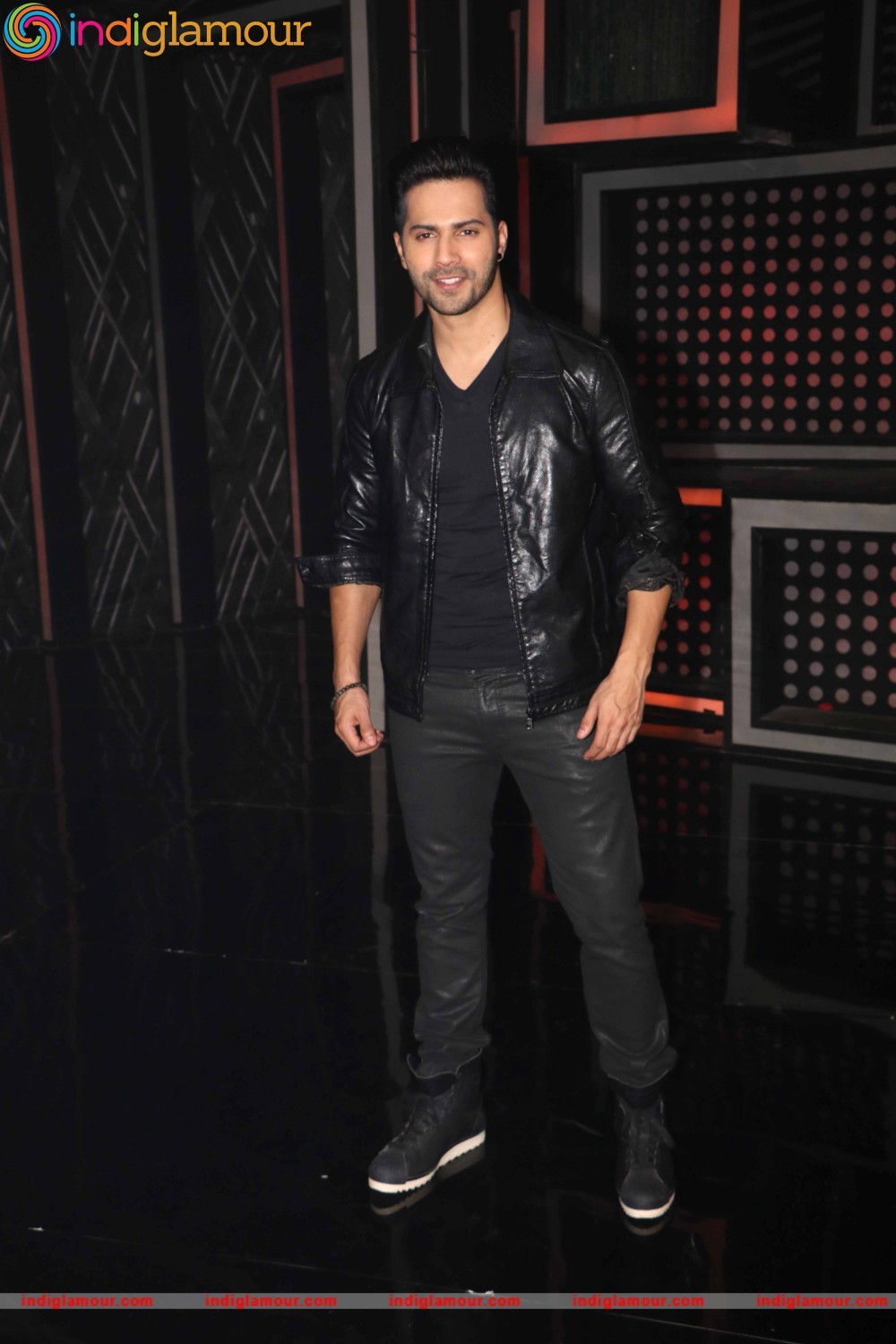 Varun Dhawan Actor hd photo