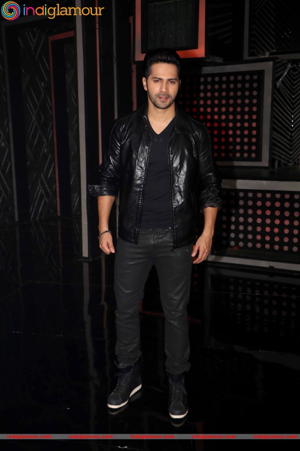 Varun Dhawan Actor hd photo