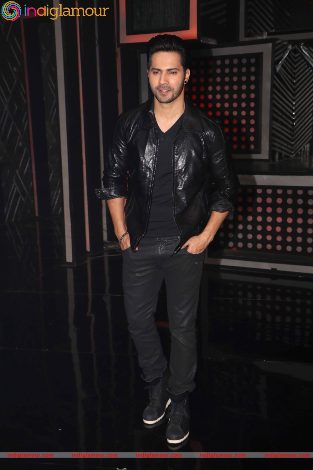 Varun Dhawan Actor hd photo