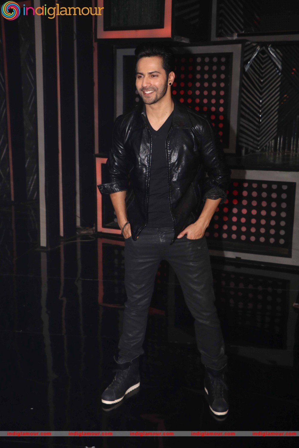 Varun Dhawan Actor hd photo