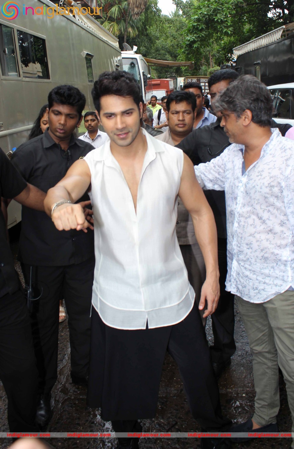 Varun Dhawan Actor hd photo