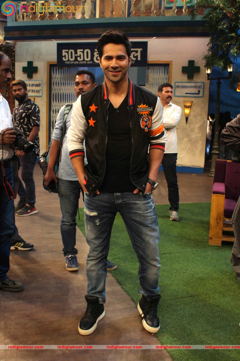 Varun Dhawan Actor hd photo