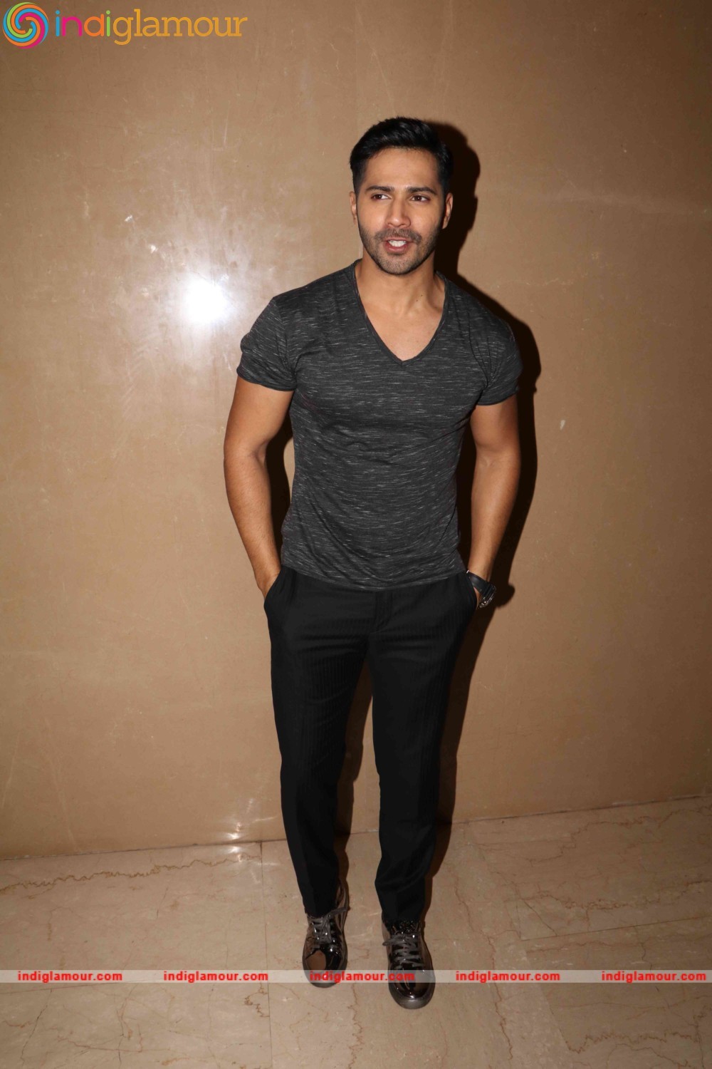 Varun Dhawan Actor hd photo