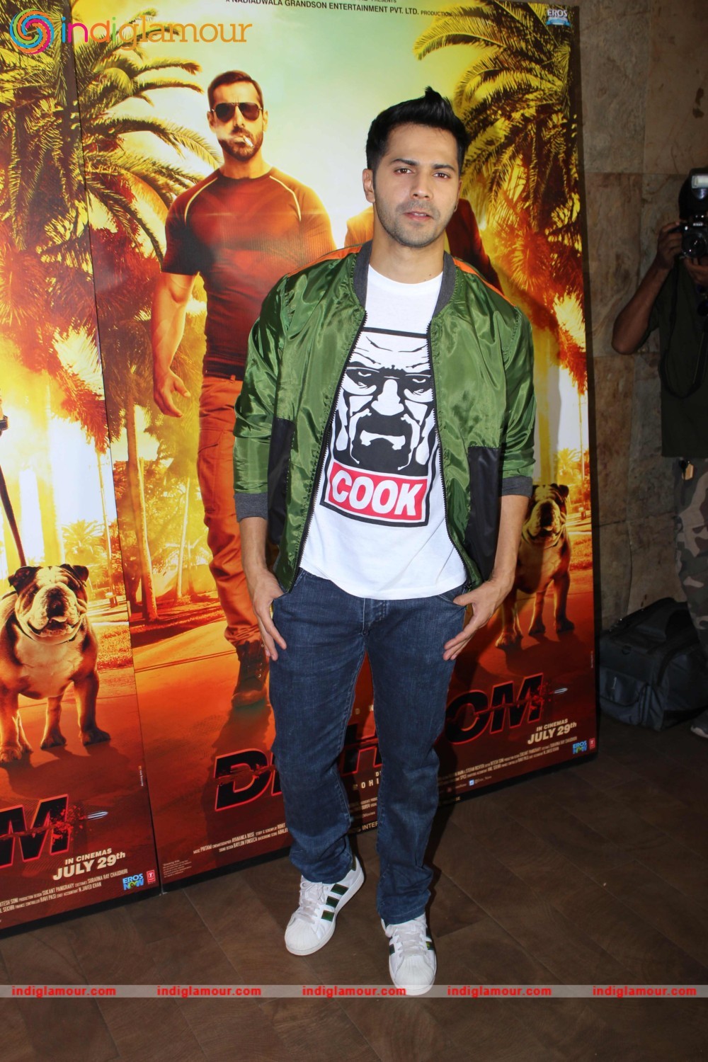 Varun Dhawan Actor hd photo