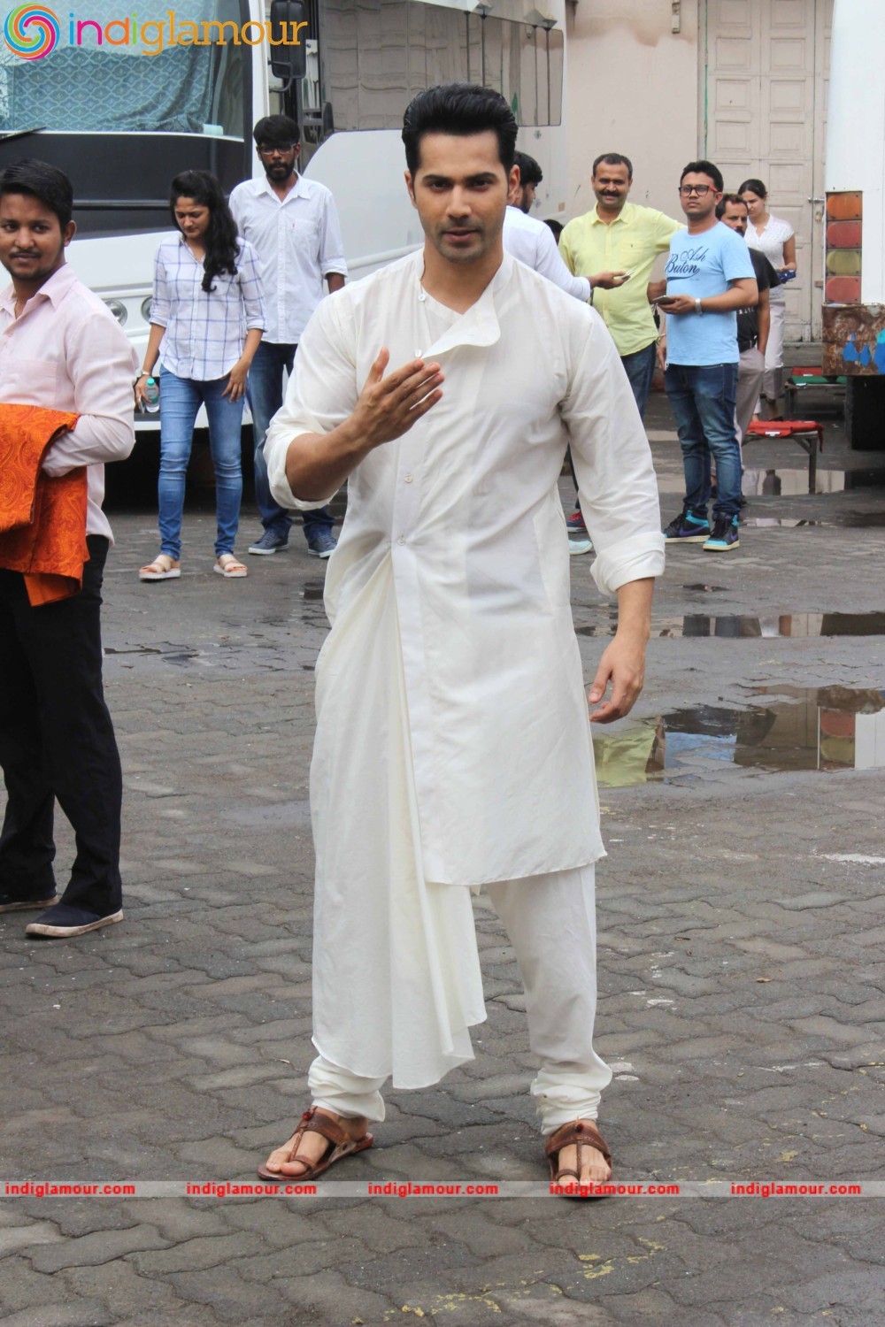 Varun Dhawan Actor hd photo