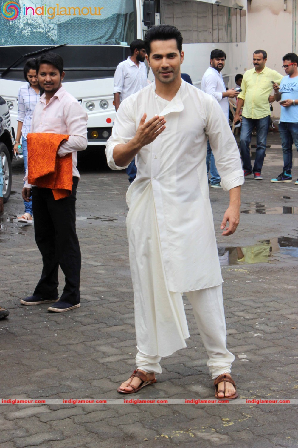Varun Dhawan Actor hd photo