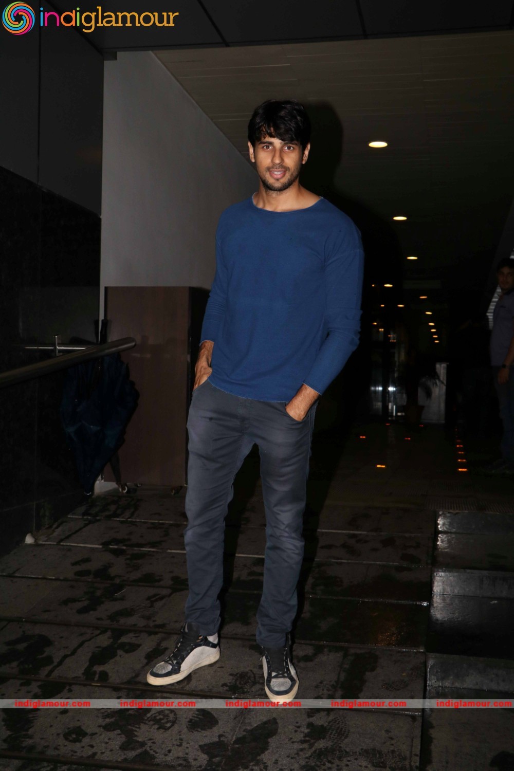 Sidharth Malhotra Actor hd photo