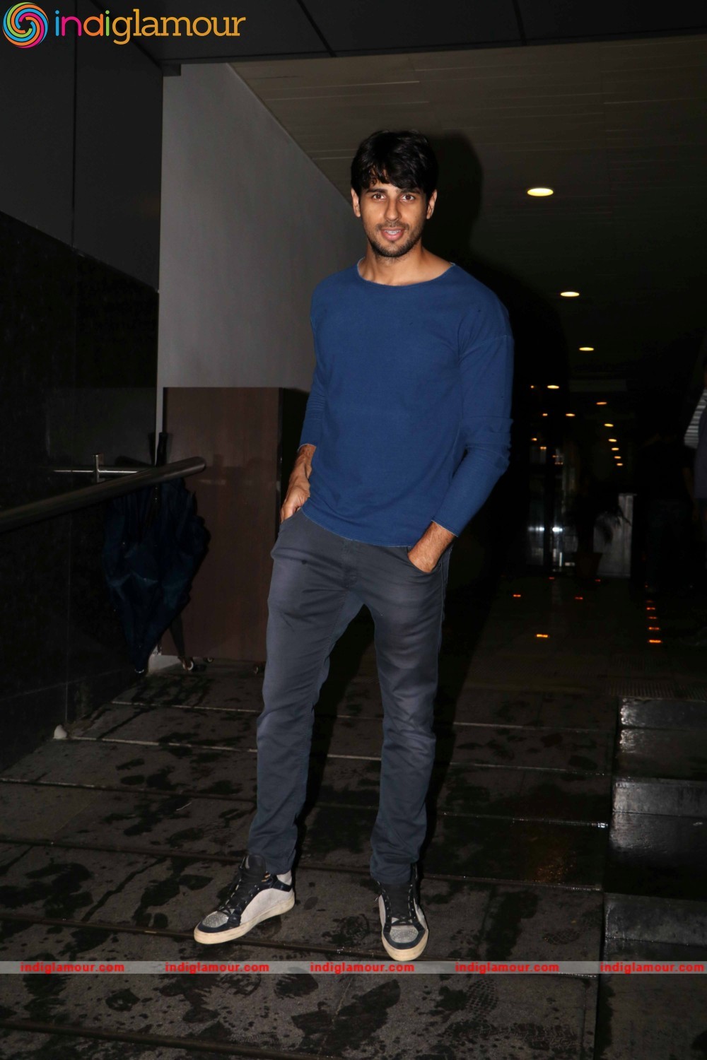 Sidharth Malhotra Actor hd photo