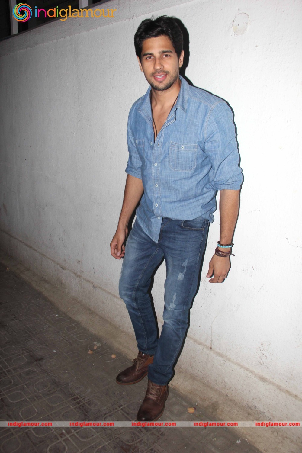 Sidharth Malhotra Actor hd photo