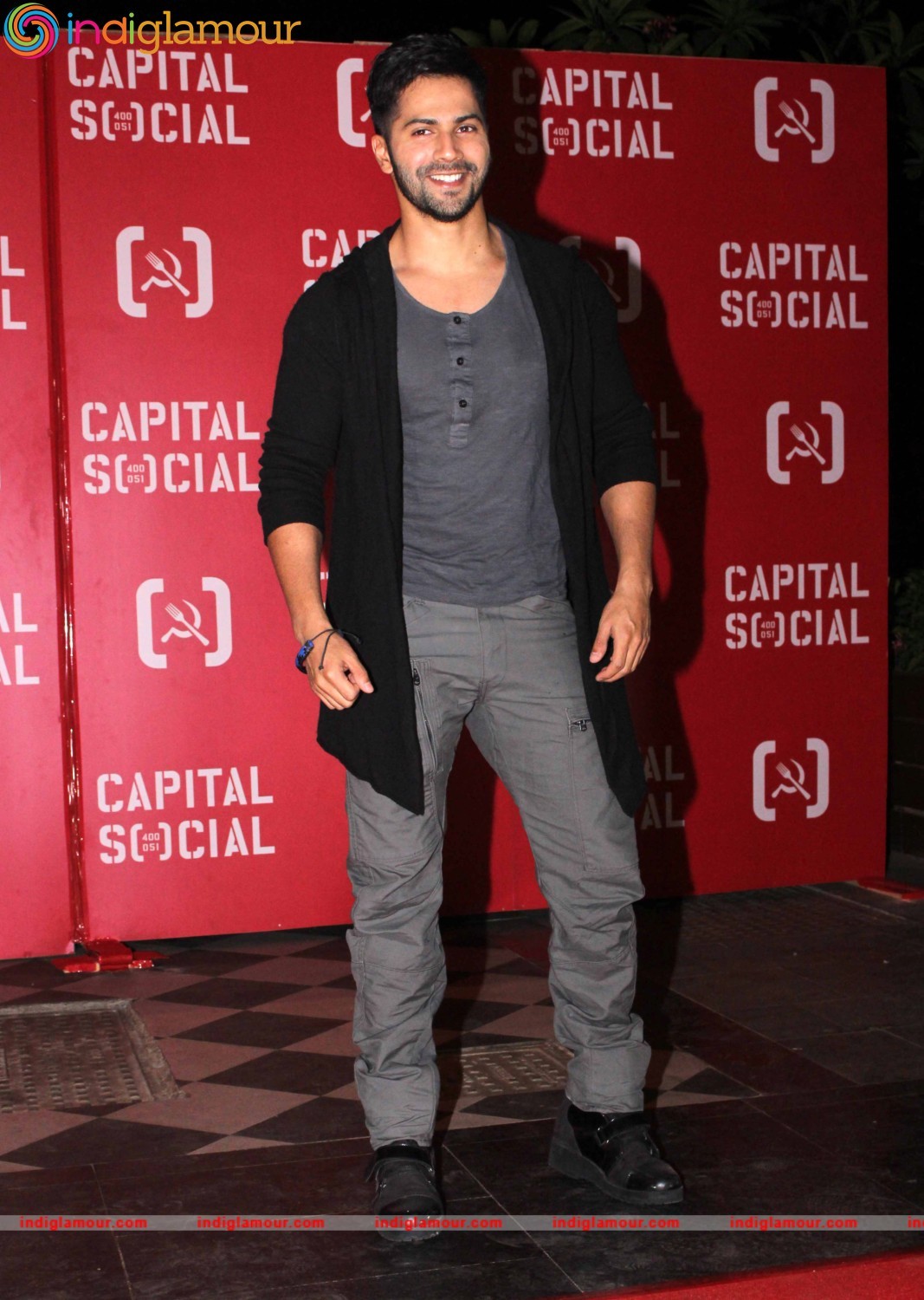 Varun Dhawan Actor hd photo