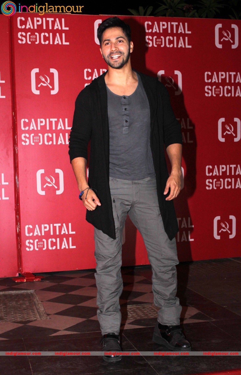 Varun Dhawan Actor hd photo