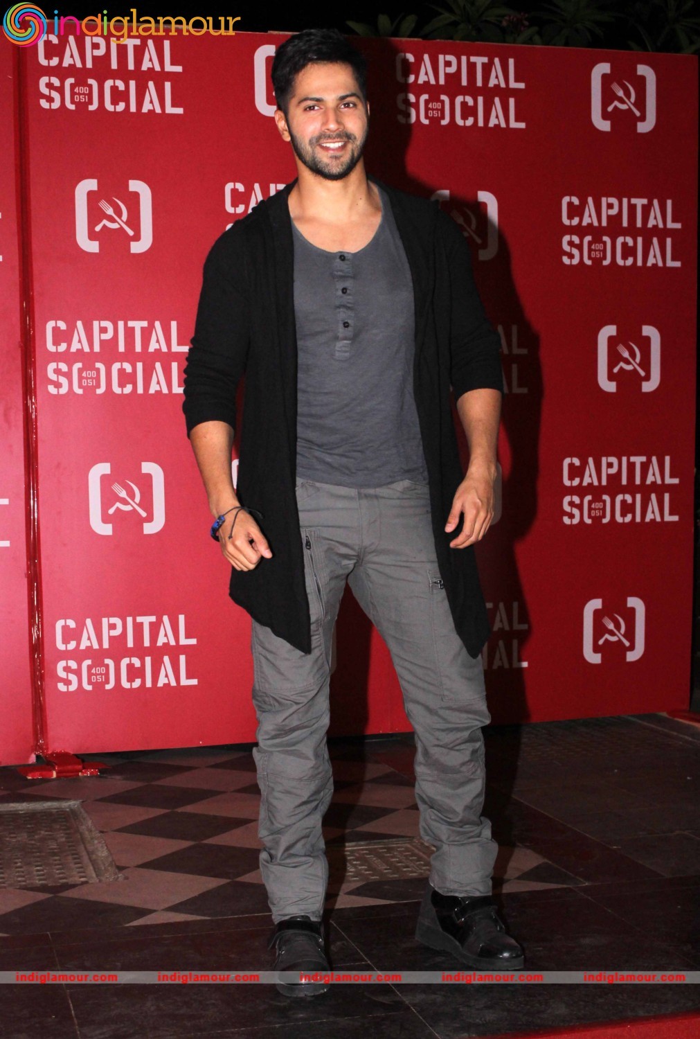 Varun Dhawan Actor hd photo