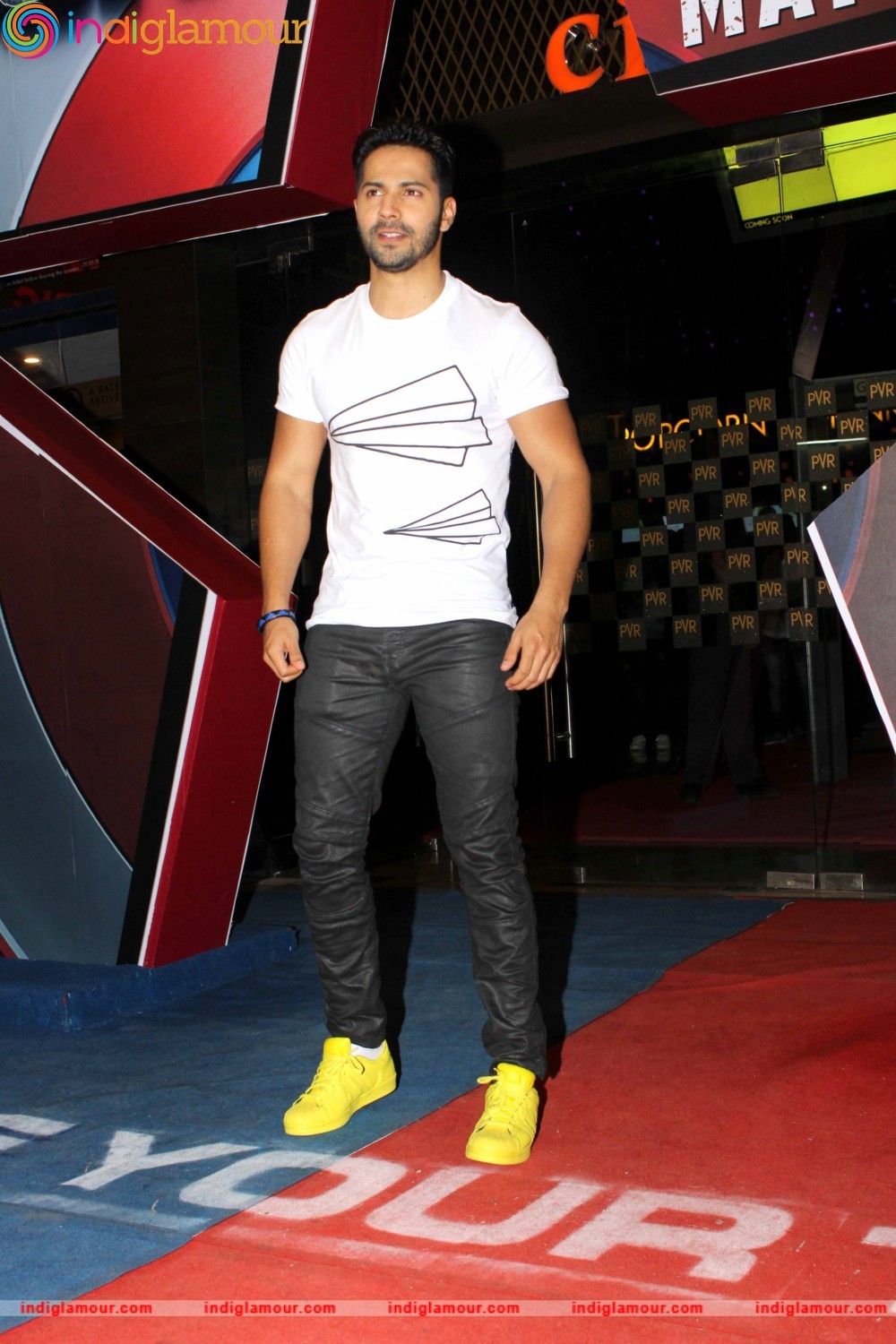 Varun Dhawan Actor hd photo