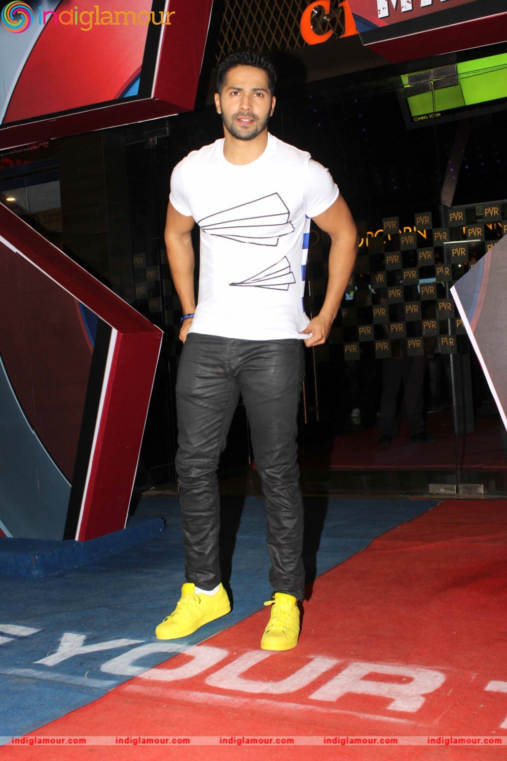 Varun Dhawan Actor hd photo