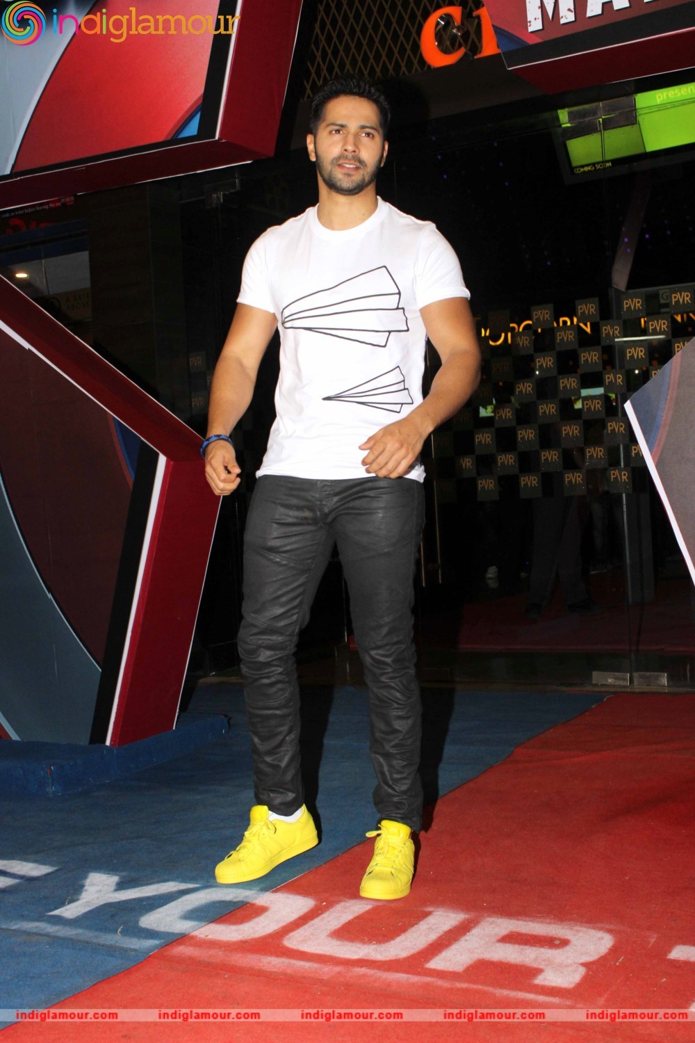 Varun Dhawan Actor hd photo