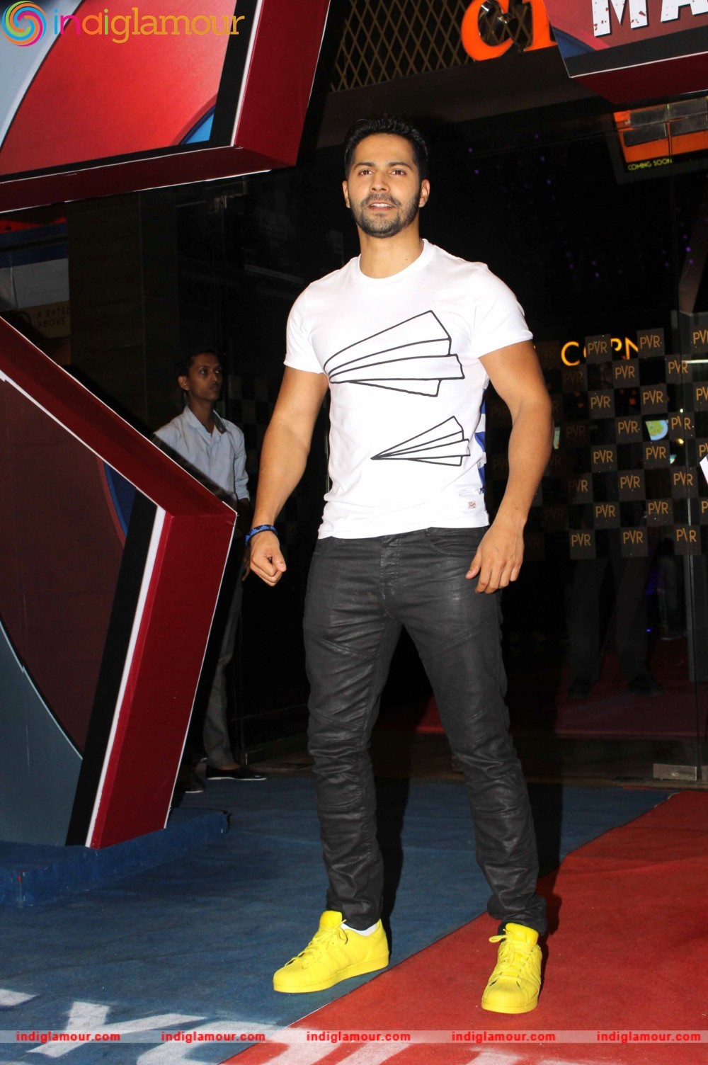 Varun Dhawan Actor hd photo