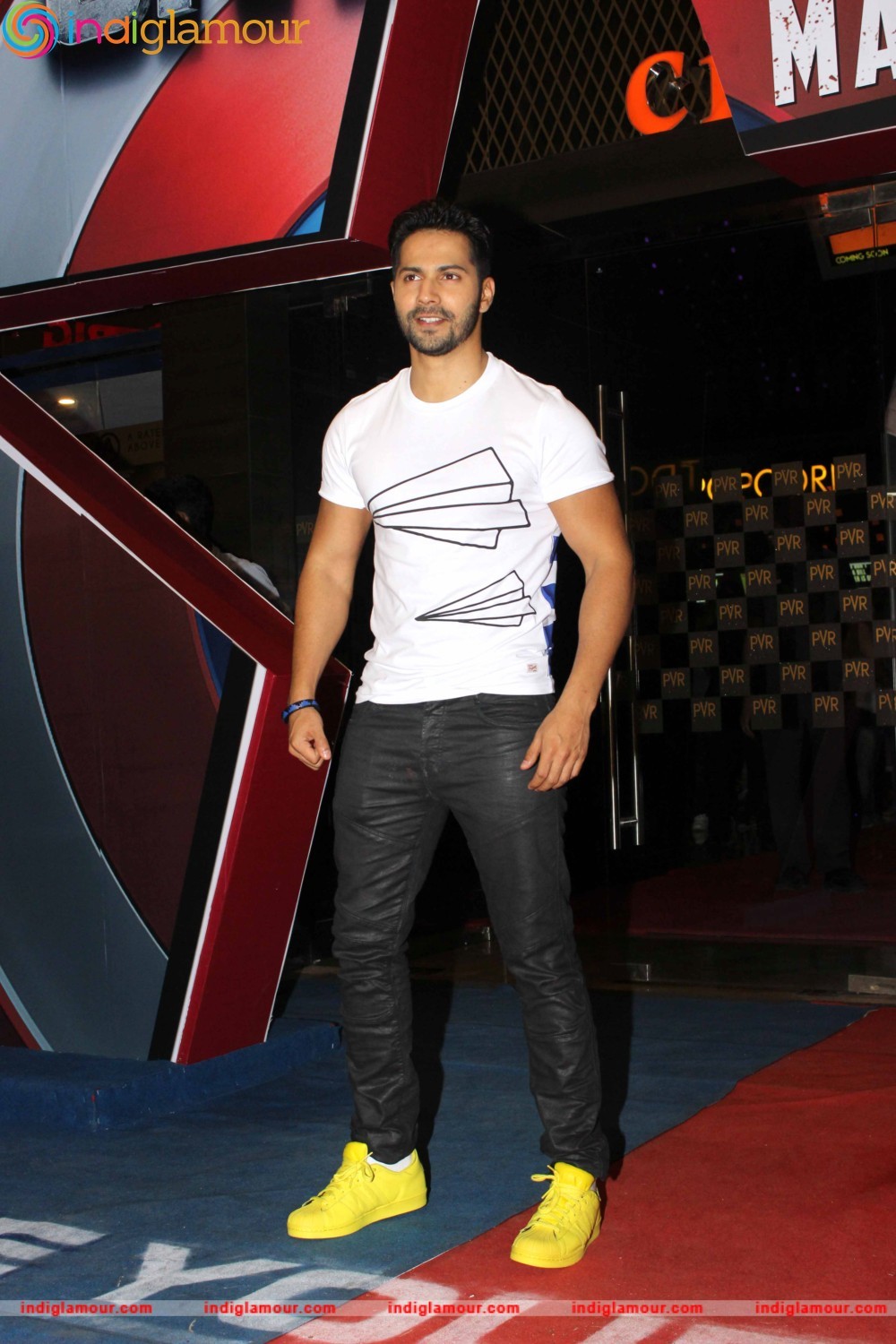 Varun Dhawan Actor hd photo