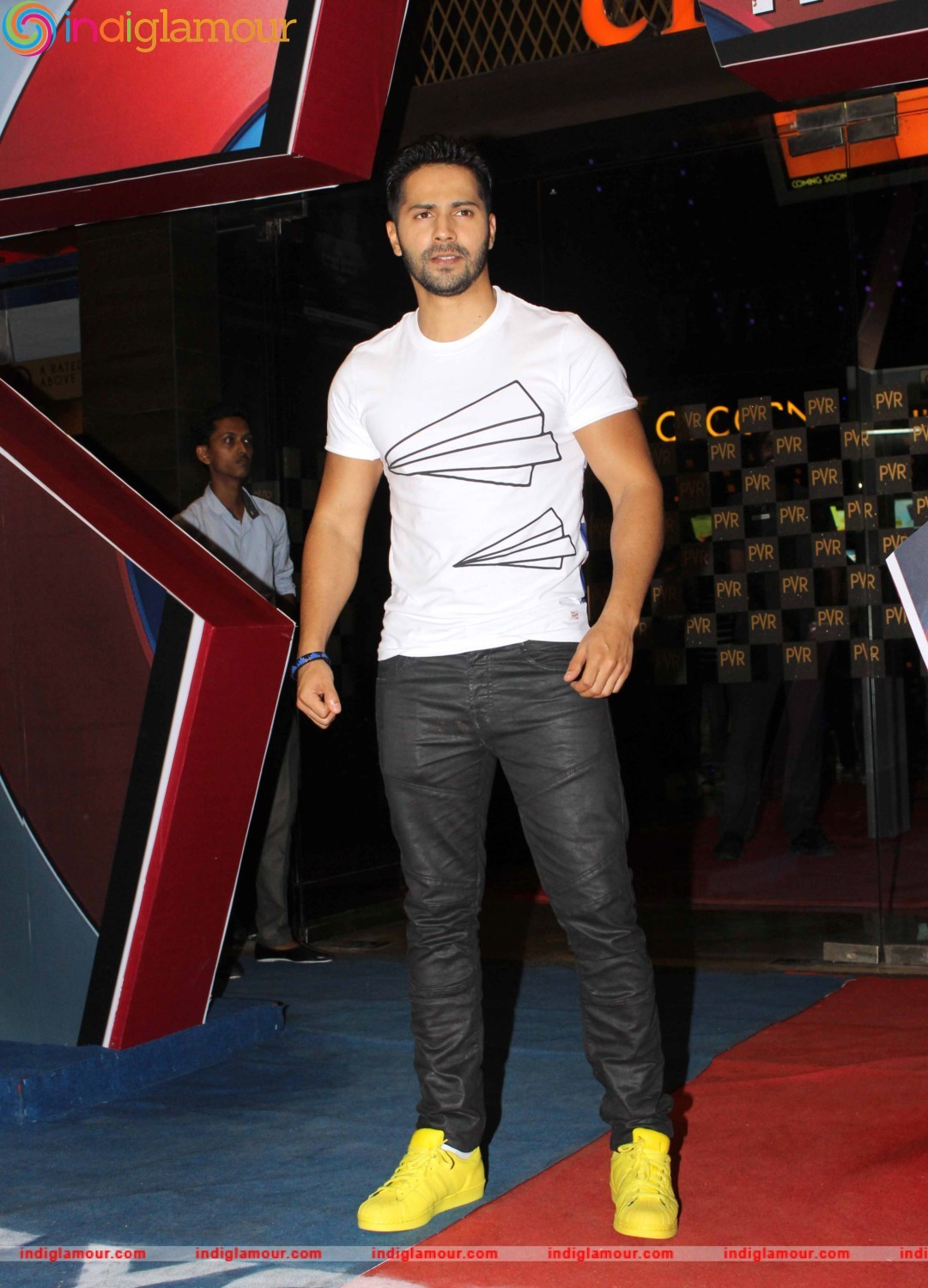 Varun Dhawan Actor hd photo