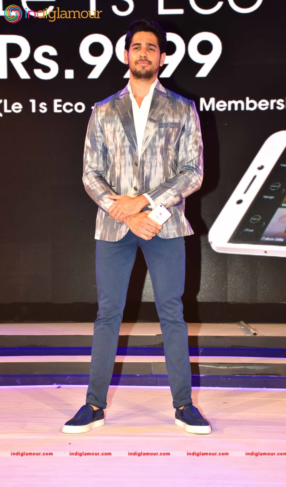 Sidharth Malhotra Actor hd photo