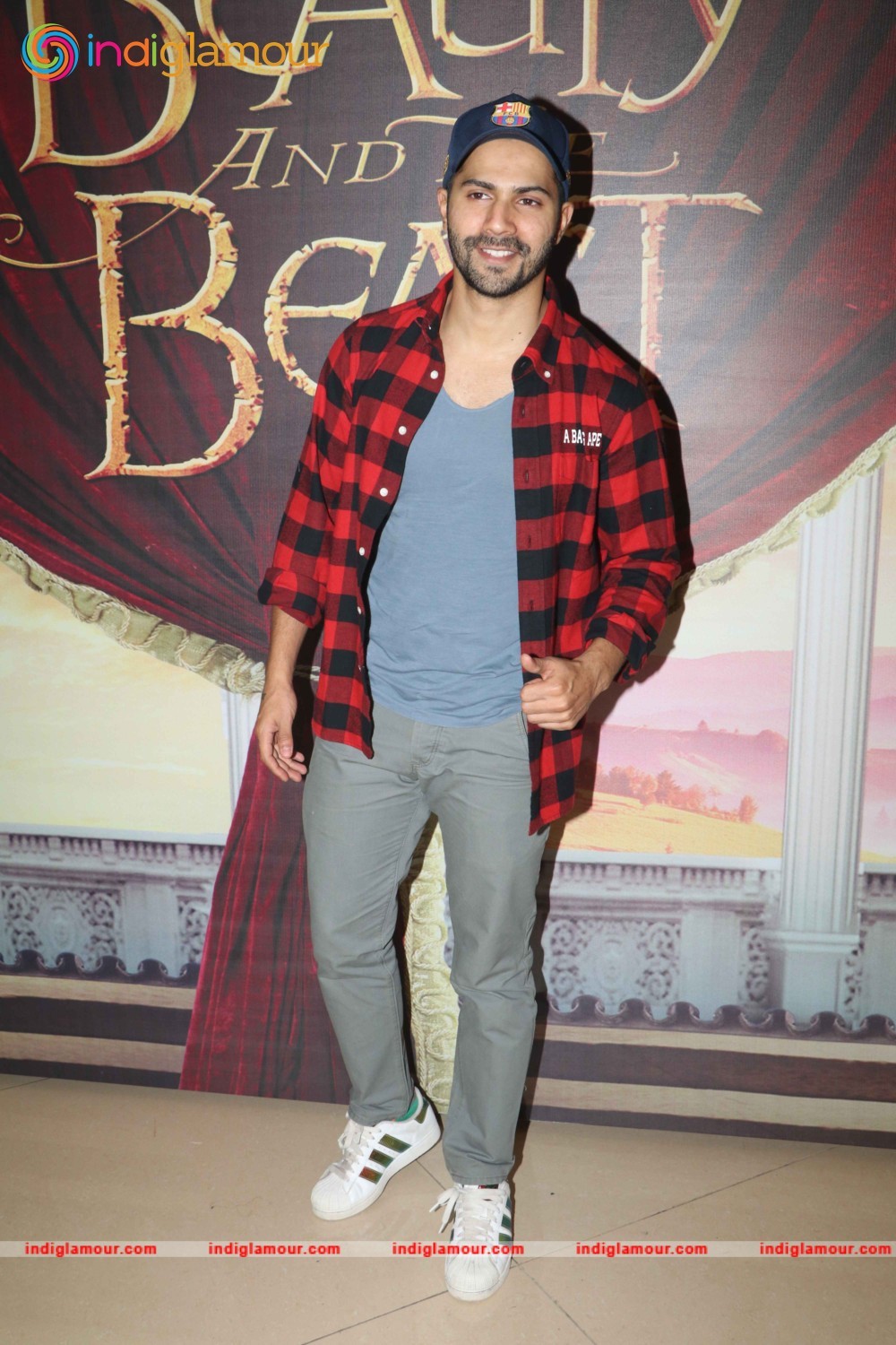 Varun Dhawan Actor hd photo
