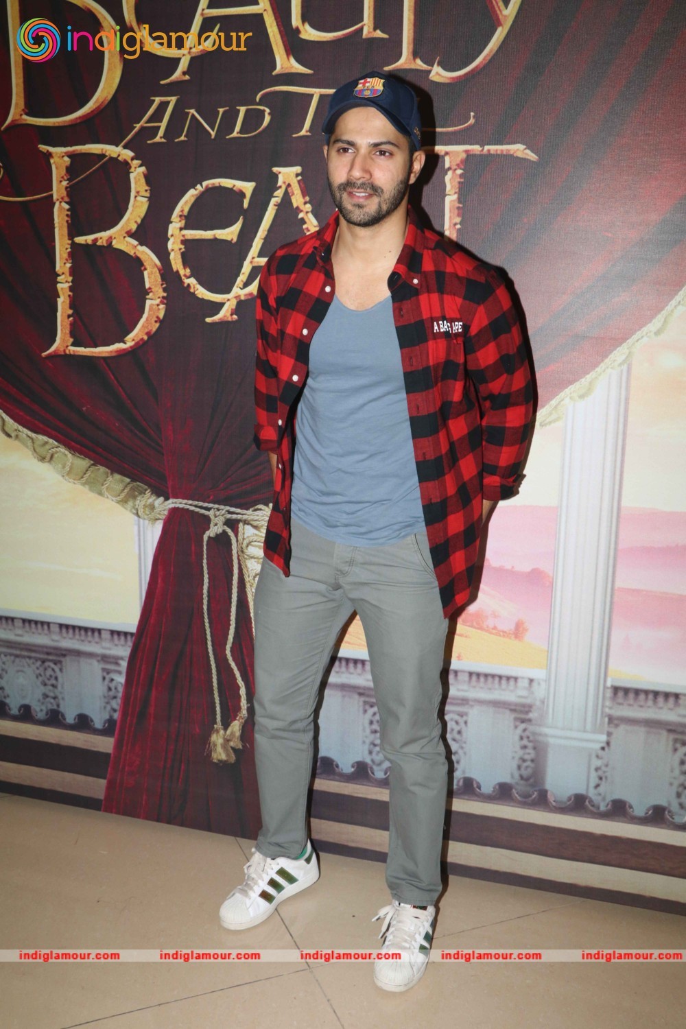 Varun Dhawan Actor hd photo